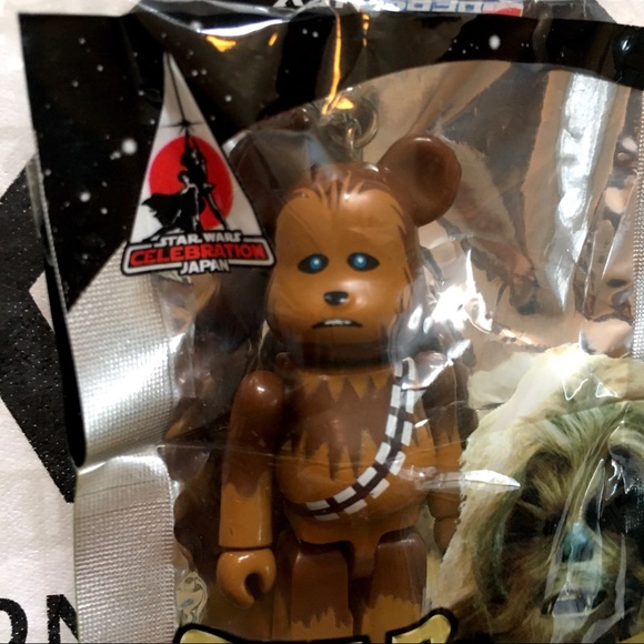 Bearbrick x Pepsi Nex 70% Starwars Keychain - Picture 2 of 3